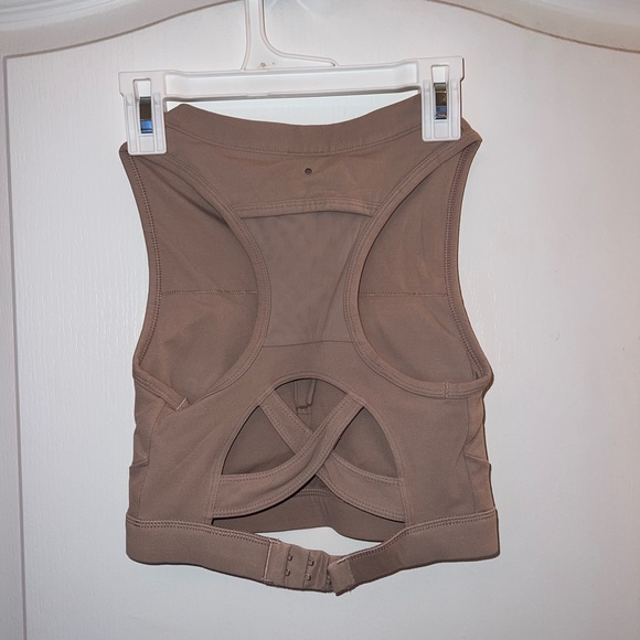 Gym shark cropped workout top for sale in size small! - Picture 8 of 12